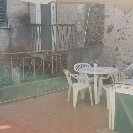 Terrazza Nel Borgo Apartment Santo Stefano di Magra Exterior photo